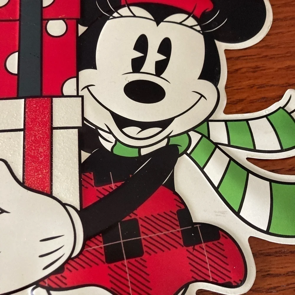 Disney Minnie Mouse wall hanging tin